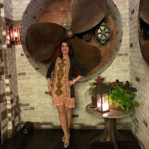 Meet your Posher, Nada